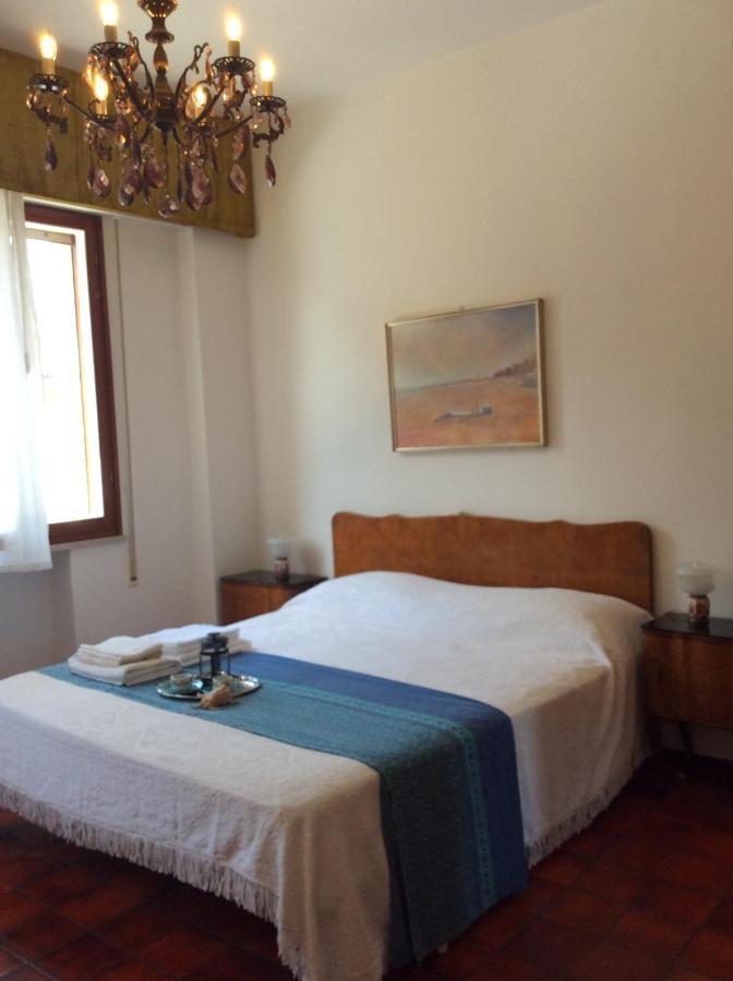 Manu Vintage B&B Каттолика Экстерьер фото