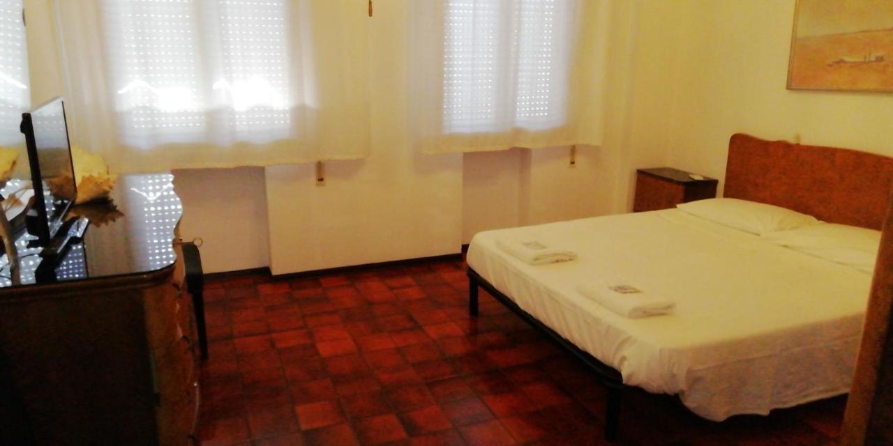 Manu Vintage B&B Каттолика Экстерьер фото